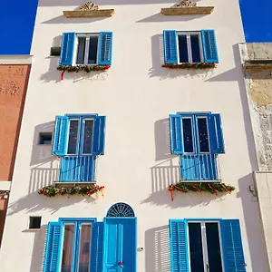 Casa Blue Windows Pt , Favignana Italia